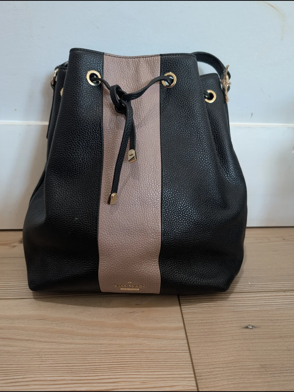 Kate Spade Black Taupe Leather Colorblock Drawstring Bucket Shoulder Bag